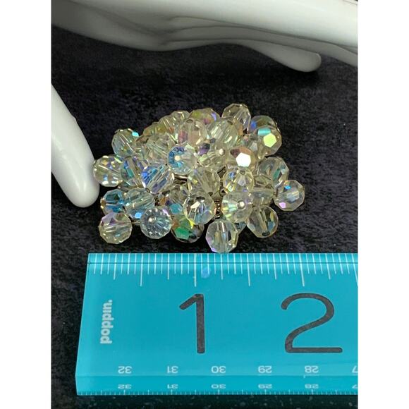 Aurora Borealis Crystal Beaded Brooch Super Charming Silver Tone Frame Vintage - Picture 3 of 9